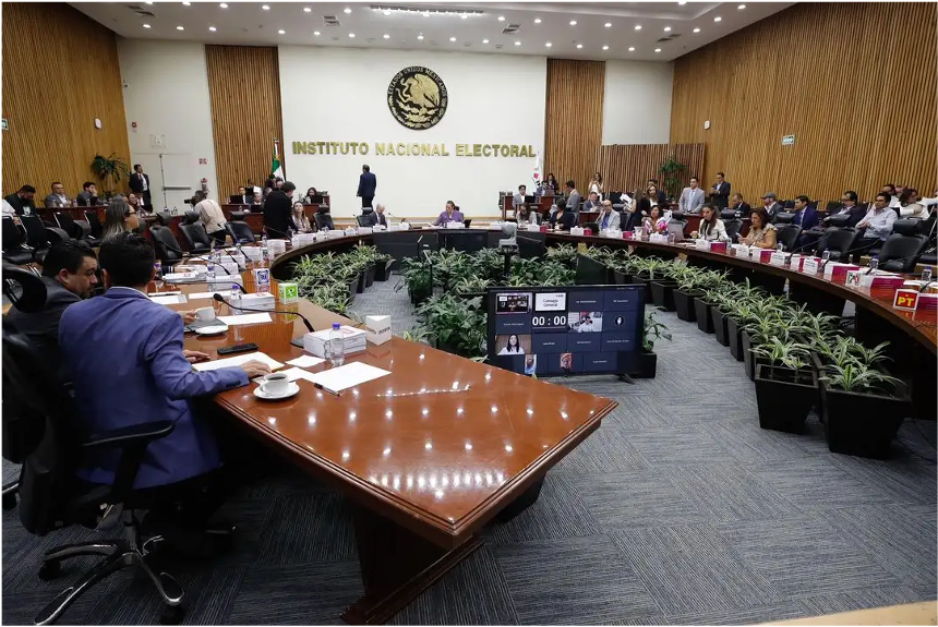 INE prohíbe al Gobierno promover la elección judicial