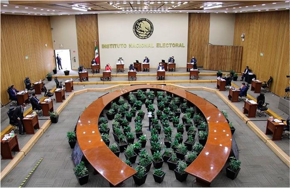 Exconsejeros del INE proponen cómo debería ser la nueva reforma electoral