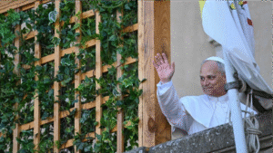 Papa León XIV inicia vacaciones en Castel Gandolfo y revive una tradición abandonada por Francisco