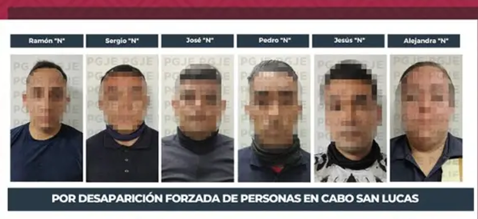 Policías municipales de Los Cabos detenidos por desaparición forzada de dos jóvenes