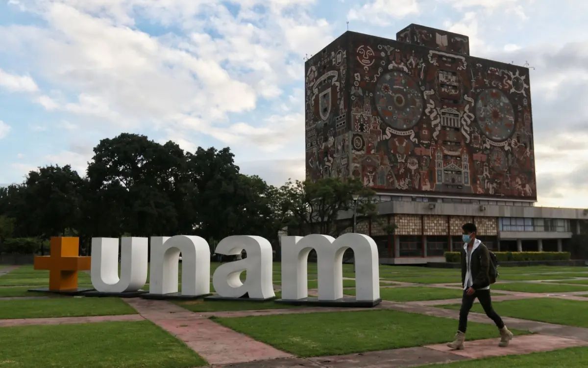 unam-alumnos-ingreso-puntaje-perfecto-270725-1