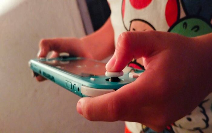 regular-videojuegos-advertencias2-700x438