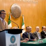 Monreal pide sensibilidad ante violencia en la UNAM y recuerda tragedia de Ayotzinapa