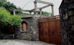 casa-de-gerardo-fernandez-norona-en-tepoztlan-morelos
