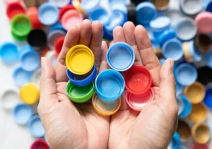 cientistas-transformam-residuos-plasticos-em-materiais-eficientes-para-a-captura-de-co-1757631414021_1024