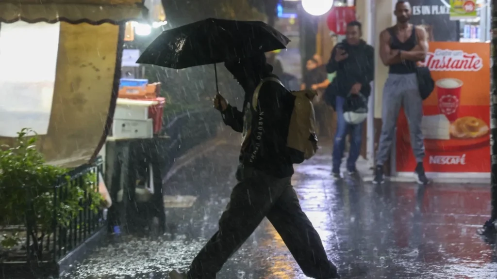 frente-frio-entrara-a-mexico-y-provocara-mas-lluvias