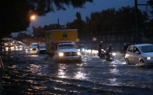 inundacion-calzada-ignacio-zaragoza-gabriel_0_21_958_596