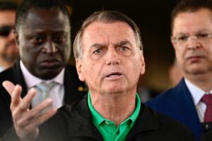 jair-bolsonaro-afp-14b54e99-focus-0-0-696-464