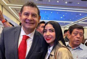 S2X3D4VHQBDNXE5E5KYP4VYLXU