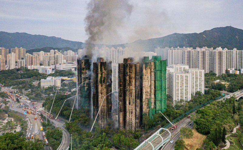 incendio-en-complejo-residencial-de-hong-kong
