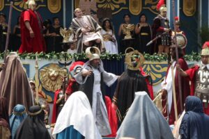 6939961170968943807445