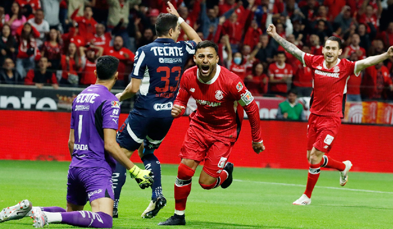 Toluca-elimina-a-Rayados-foto_-Erik-Estrella