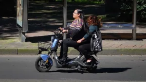 bicicletas-electricas-tendran-que-llevar-licencia-de-conducir-en-cdmx-scooters