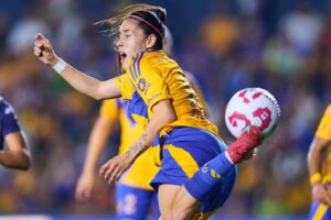 lizbeth-ovalle-premio-marta-2025-fifa-1536x1024