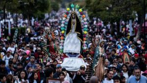 peregrinos-basilica-guadalupe