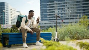 pexels-artempodrez-8989311