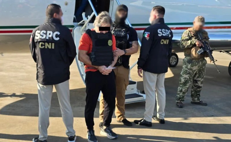 traslado-a-mexico-de-bermudez-requena-lider-de-la-barredora