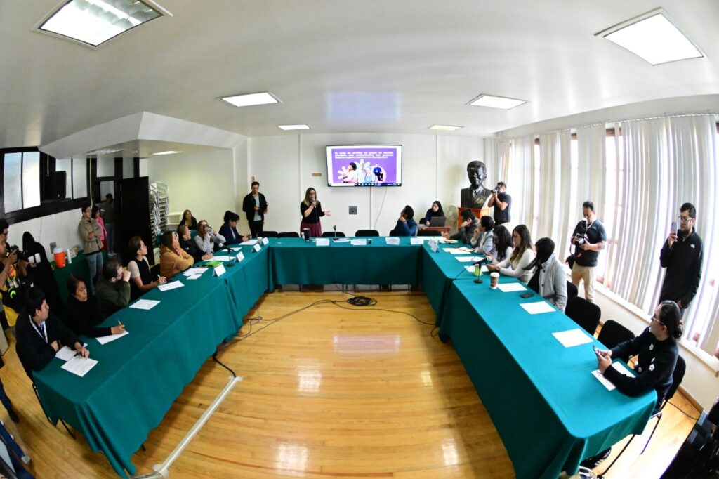 8babe361415efa7854c359d58574d78295ebdbf0