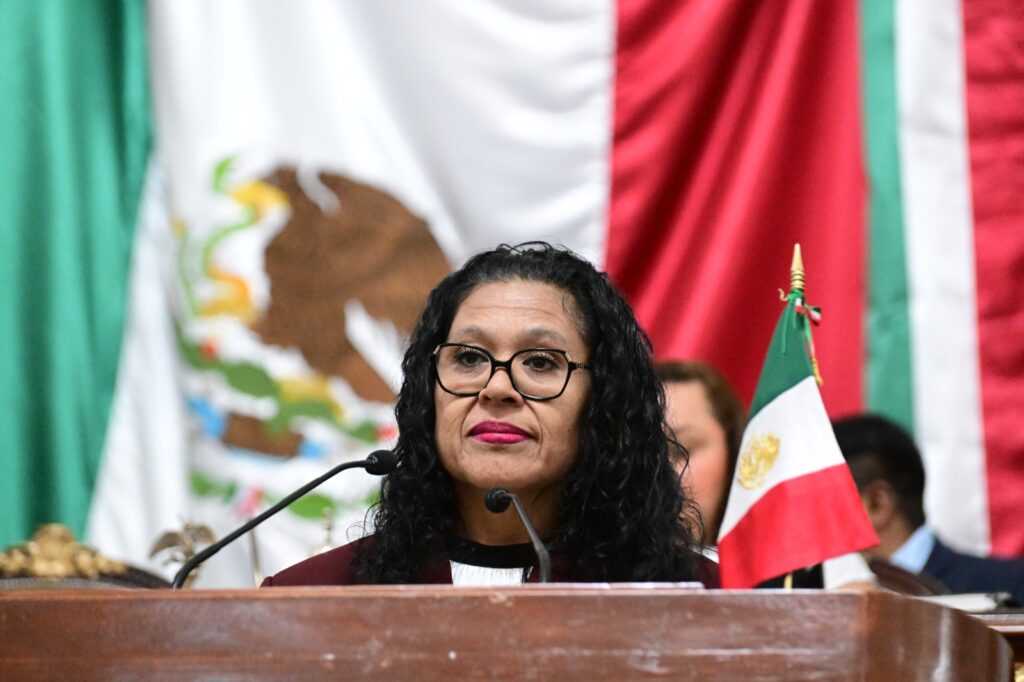 2249a135afa3124b142e230ddd1bb9d089172318