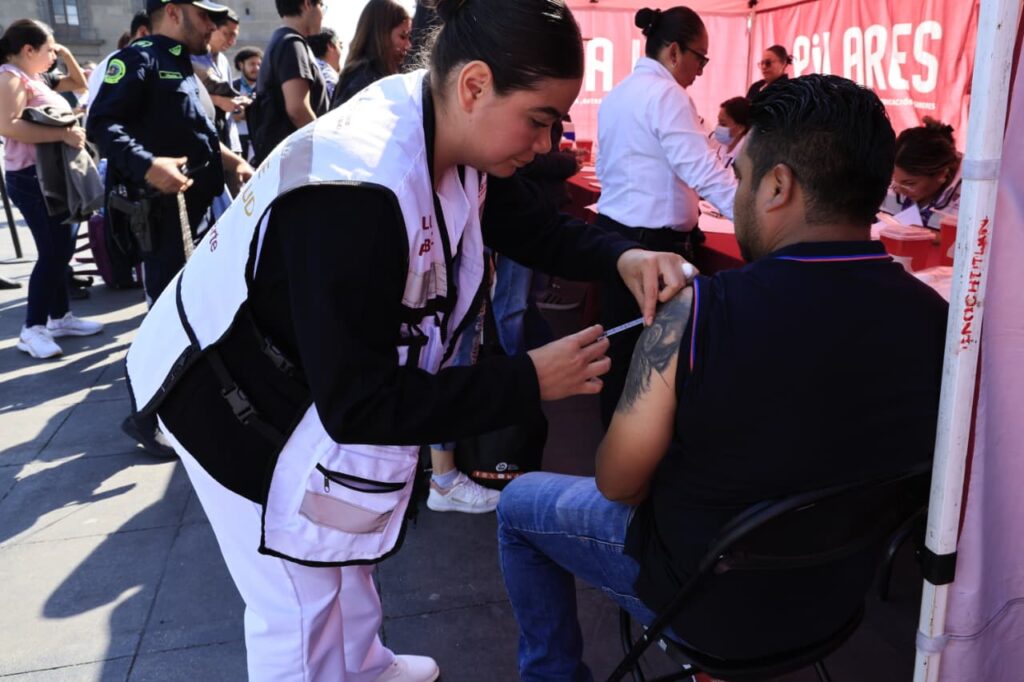 698f9b4311cb4922299192