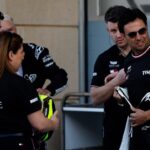 Checo Pérez vuelve y acecha récord latinoamericano en F1