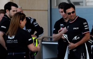 DZR2LCQHENAM7NVV2YOMCKAPAQ