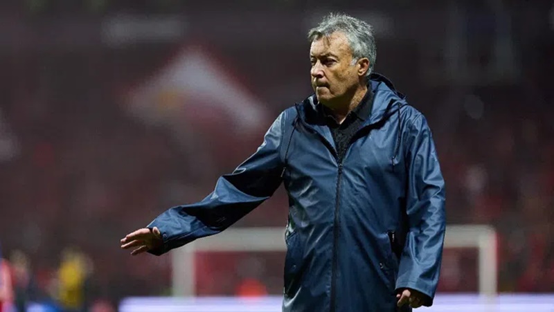 1e41f545-05bf-44b0-8aed-801293f2d13b