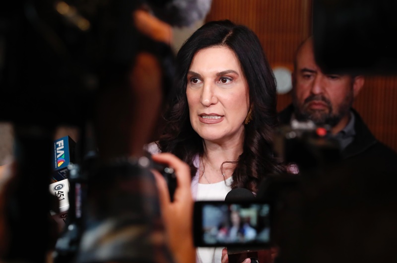 51eddb2c-f610-4d34-8046-dc8e71ea4259