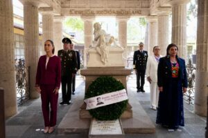 69c999f7832a0271241438