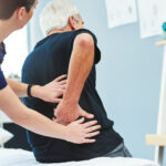 Cinco técnicas mente-cuerpo que ayudan a convivir mejor con el dolor crónico