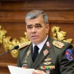 Gobierno interino cesa a Vladimir Padrino López en Defensa