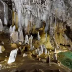 Bacterias ocultas bajo tierra desafían a la medicina moderna: el origen ancestral de la resistencia a los antibióticos