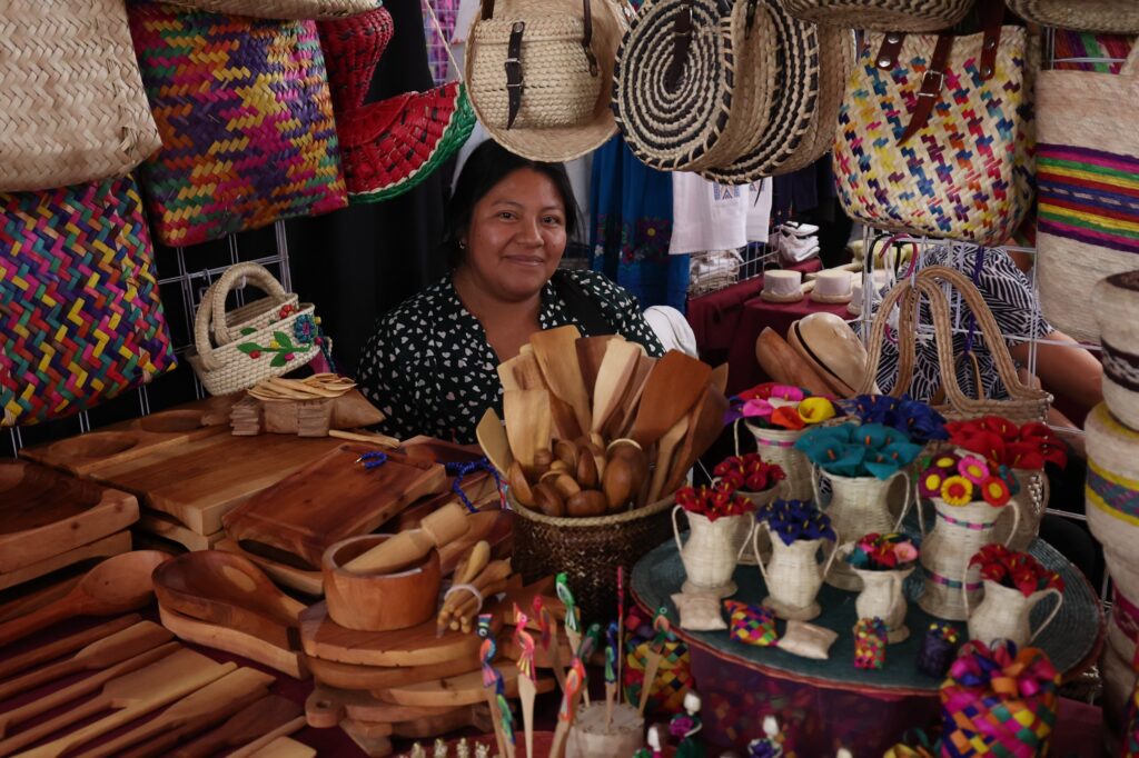 69d7281a19994135363077