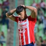 Chivas hace oficial la rescisión de contrato del delantero Alan Pulido