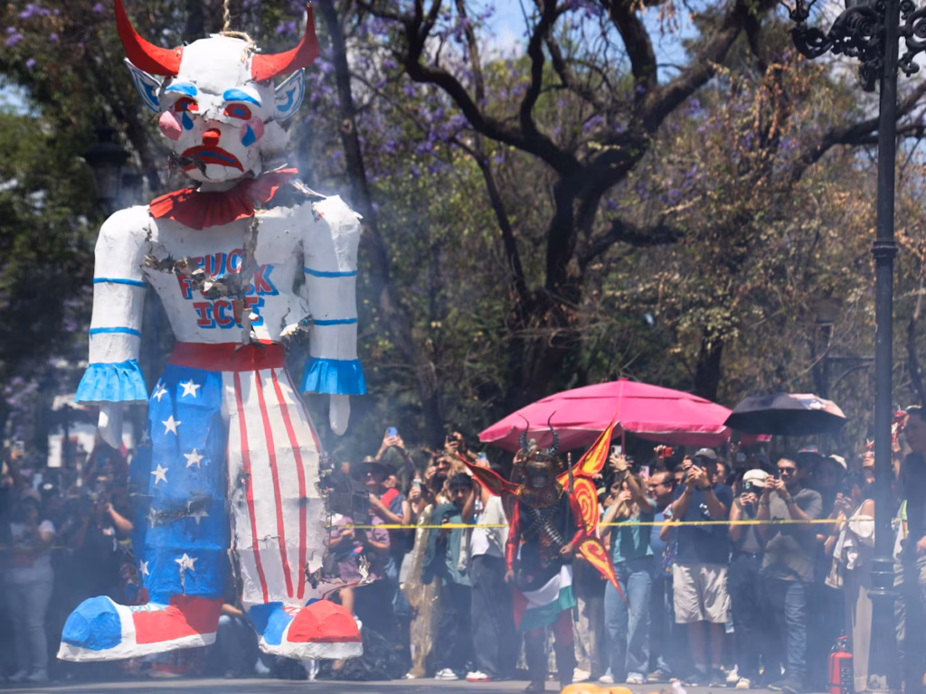 MKOO2DJWZBENBBN4LYWMPIGEPA