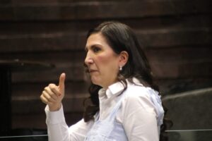 ce40ffed-b775-43ea-86ab-90143a64304a