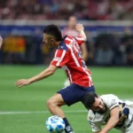 Choque de fuerzas en Zapopan: El VAR define el Chivas contra Pumas