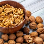 Un puñado al día: las nueces que cuidan tu corazón, tu mente y hasta tu sueño