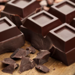 Chocolate negro: el aliado del corazón que la ciencia recomienda consumir con moderación